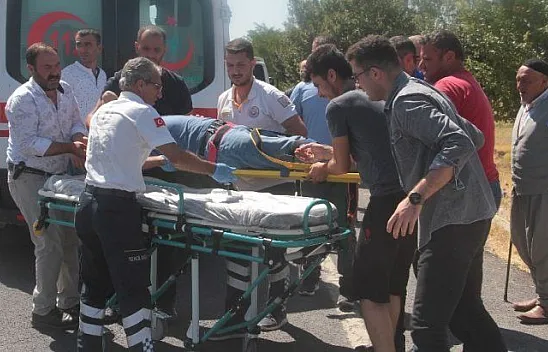 Elazığ'da iki otomobil çarpıştı! Yaralılar var