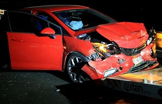 Elazığ'da kaza! 3 araç birbirine girdi