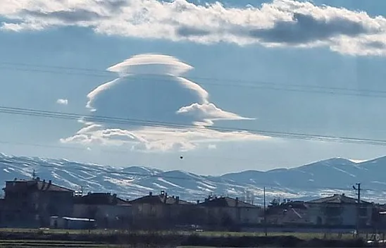 Elazığ'da mercek bulutu görüldü