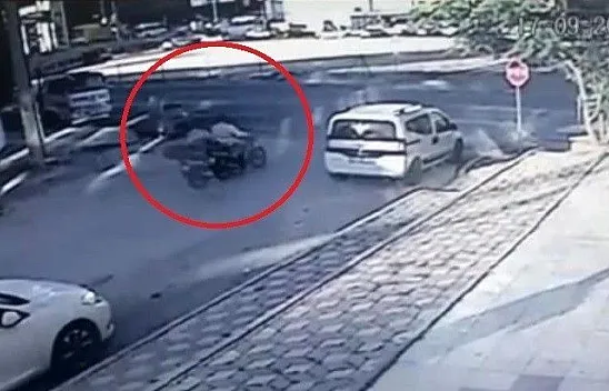 Elazığ'da ölümle biten kaza anı kamerada