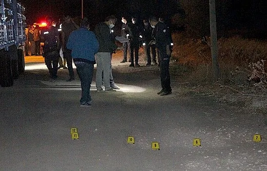 Elazığ'da silahlı ve bıçaklı kavga! Ölü ve yaralılar var