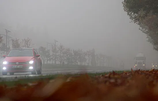 Elazığ'da sis etkili oldu