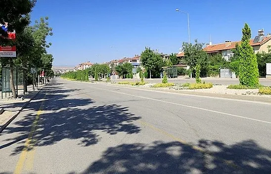 Elazığ'da sokaklar sessizliğe büründü
