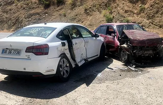 Elazığ'da trafik kazası, yaralılar var...