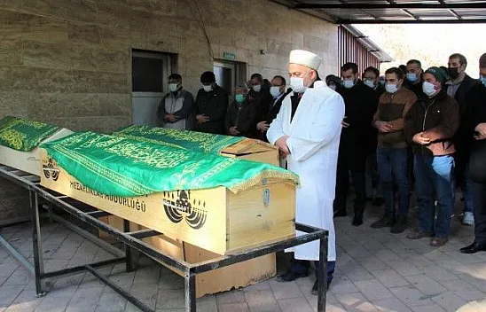 Elazığ'daki feci kazada, hayatını kaybedenler son yolculuğuna uğurlandı