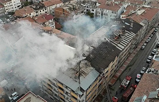 Elazığ'daki yangın söndürüldü