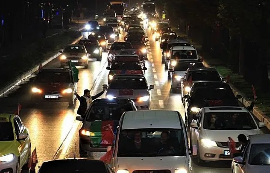 Elazığ'dan Azerbaycan için bin araçlık zafer konvoyu