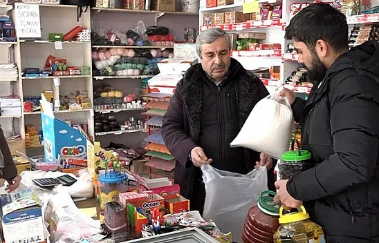 Elazığ'dan ilk indirim çağrısına küçük bir bakkaldan geldi