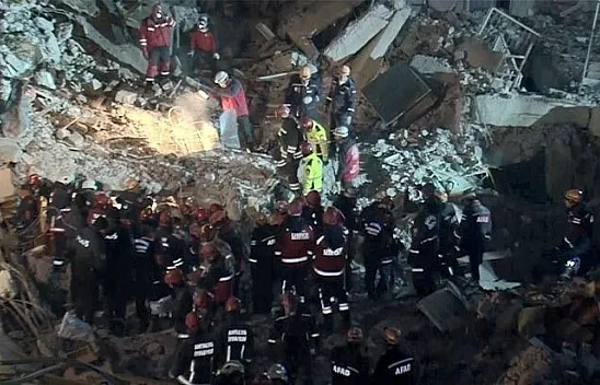 Elazığ depremi için özel klip