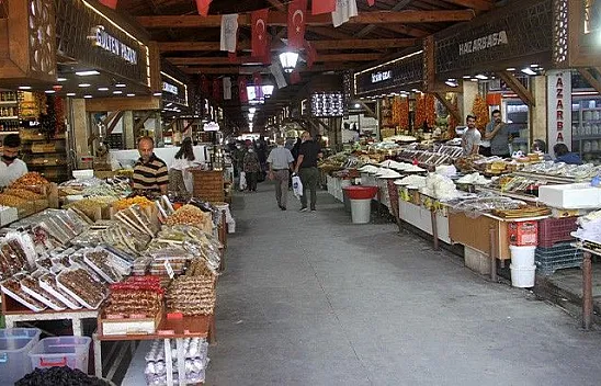 Elazığ Kapalı Çarşı'da yüzler gülüyor