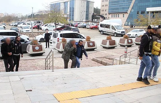 Elazığ merkezli silah ticareti operasyonu! 12 gözaltı var...