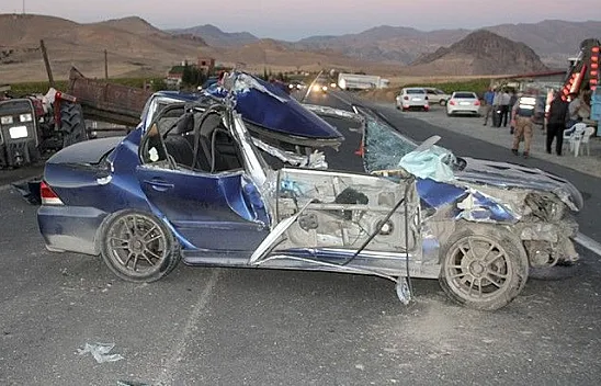 Elazığ Pertek yolunda kaza