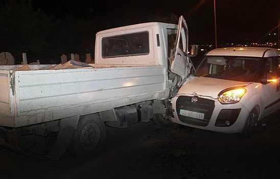 Elazığ'da trafik kazası! Çok sayıda yaralı var
