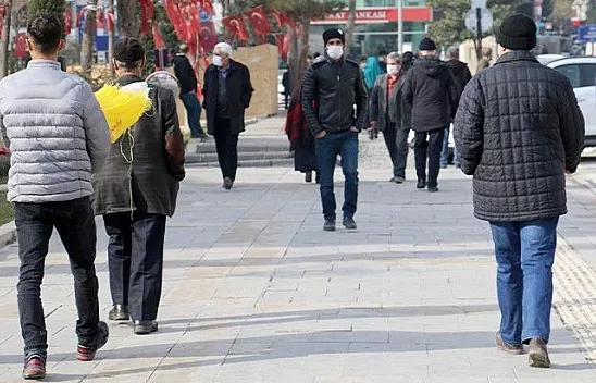 Elazığlılar, depremsiz ve salgınsız bir yıl diledi