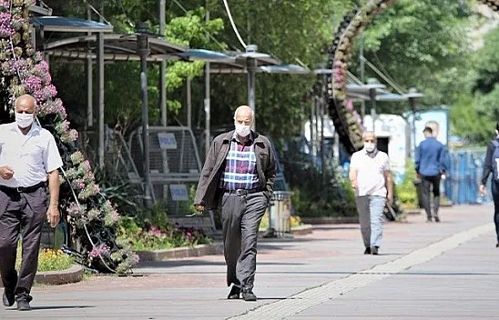 Elazığlılar sakın maskesiz dışarı çıkmayın!