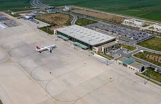 Elazığlılar uçuş saatlerinden memnun değil!