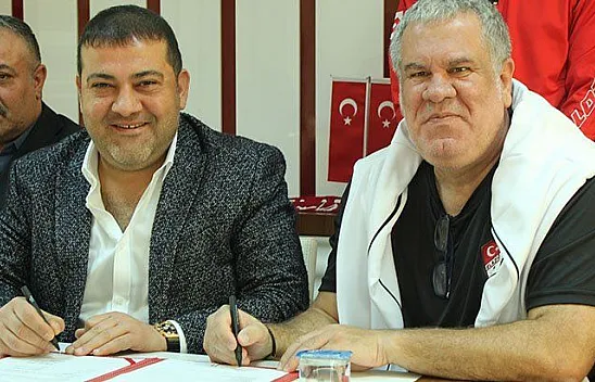 Elazığspor'da Levent Eriş imzayı attı