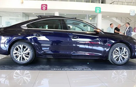 Ercan Oto yeni Peugeot 508'i tanıttı