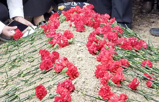 Eşi tarafından öldürülen kadın toprağa verildi