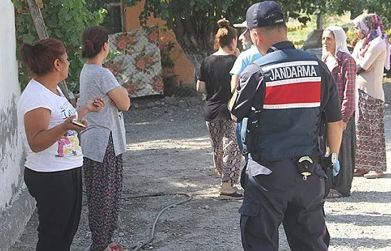 Evinin önünde öldürüldü