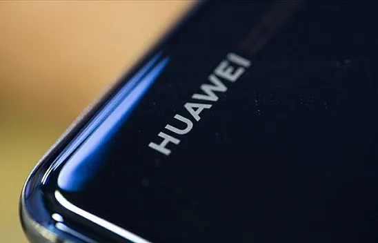 Google Huawei'ye hizmet vermeyi bıraktı