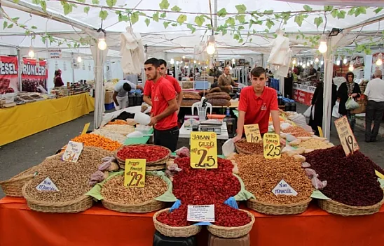 81 il bu fuarda buluştu