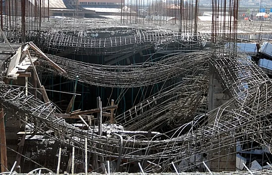 Elazığ'da inşaatta göçük: 3 yaralı