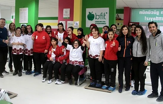 Spor salonlarını down sendromlu çocuklara tahsis ettiler