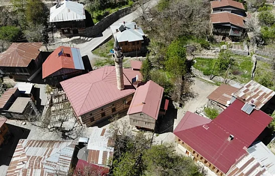 Bu köy 'Orada bir köy var uzakta' diyenleri ağırlıyor