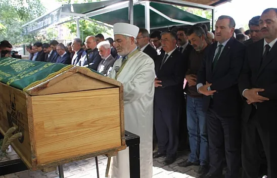 Emrullah Ataş, son yolculuğuna uğurlandı