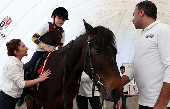 TJK, Elazığ'da atla terapi merkezi açtı