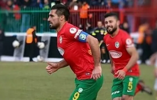 Genç futbolcu, Elazığ'da 100 metrelik uçurumdan uçtu