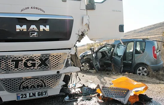 Elazığ'da korkunç kaza: Ölü ve yaralılar var