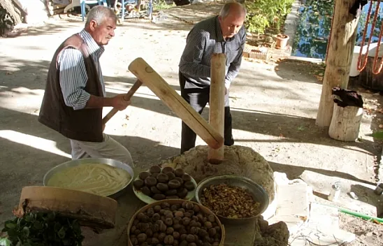Sezonluk lezzet için 'tokmak'lı mesai