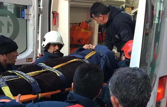 Baca temizliği yaparken 5. kattan düştü