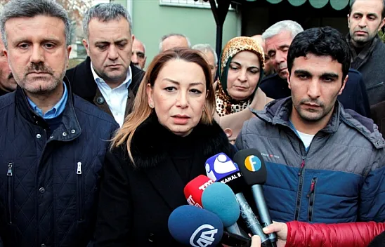 Öznur Çalık Sekin'in ailesine taziye ziyaretinde bulundu