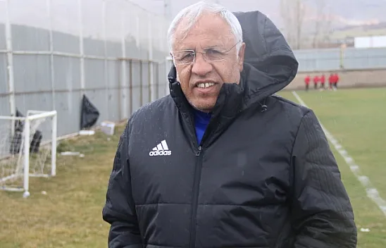 Elazığspor Teknik Direktörü Kalpar açıklamalarda bulundu