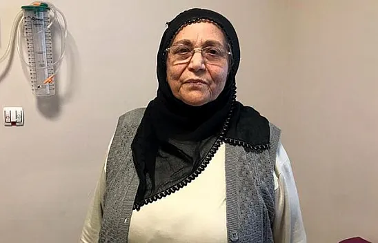 Gündeme damga vuran teyze bulundu