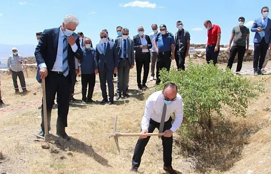 Harput kalesinde kazı çalışmaları başladı