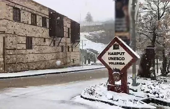 Harput mart ayında beyaza büründü