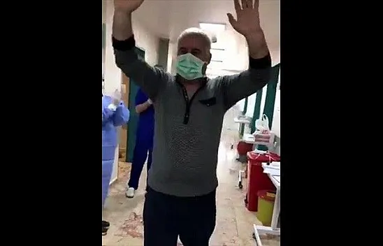 'Hayat Bayram Olsa' şarkısı ile taburcu oldu