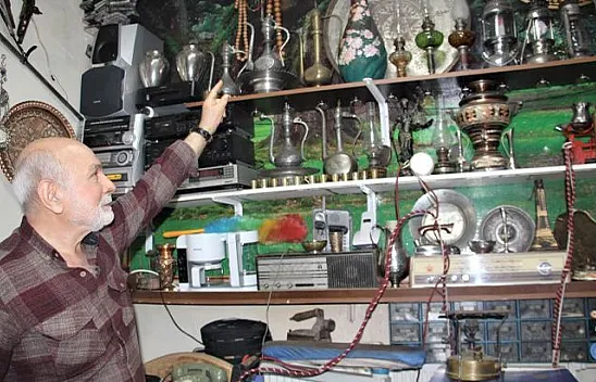 Hobisiyle terzi dükkanını müzeye çevirdi