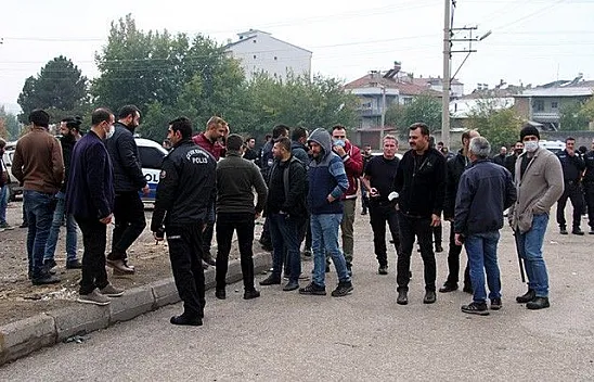 İki aile arasında silahlı, kılıçlı ve bijonlu kavga