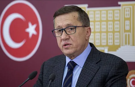 İYİ Partili Lütfü Türkkan istifa etti
