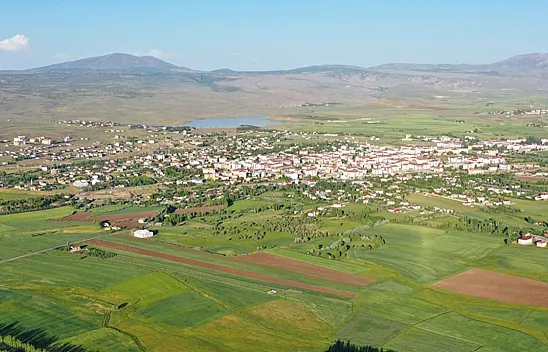 Karakoçan'ın nüfusu yazın gurbetçilerle 3 katı aşıyor