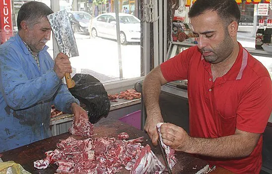 Kasapların yoğun bayram mesaisi