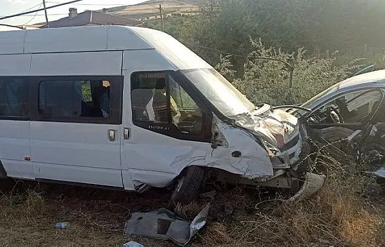 Kaza anı kameraya böyle yansıdı