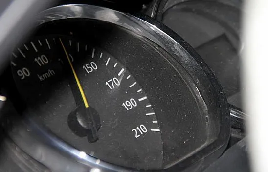 Kazadan sonra fark edildi! İbre 130'da takılı kaldı