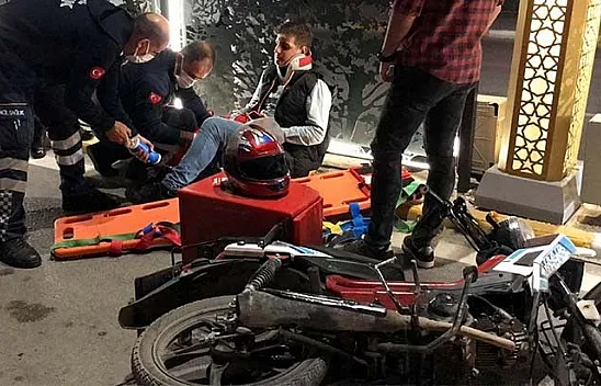 Kazaya bakarken kaza yaptı