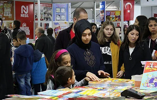 Kitap fuarının son günü de yoğun geçti